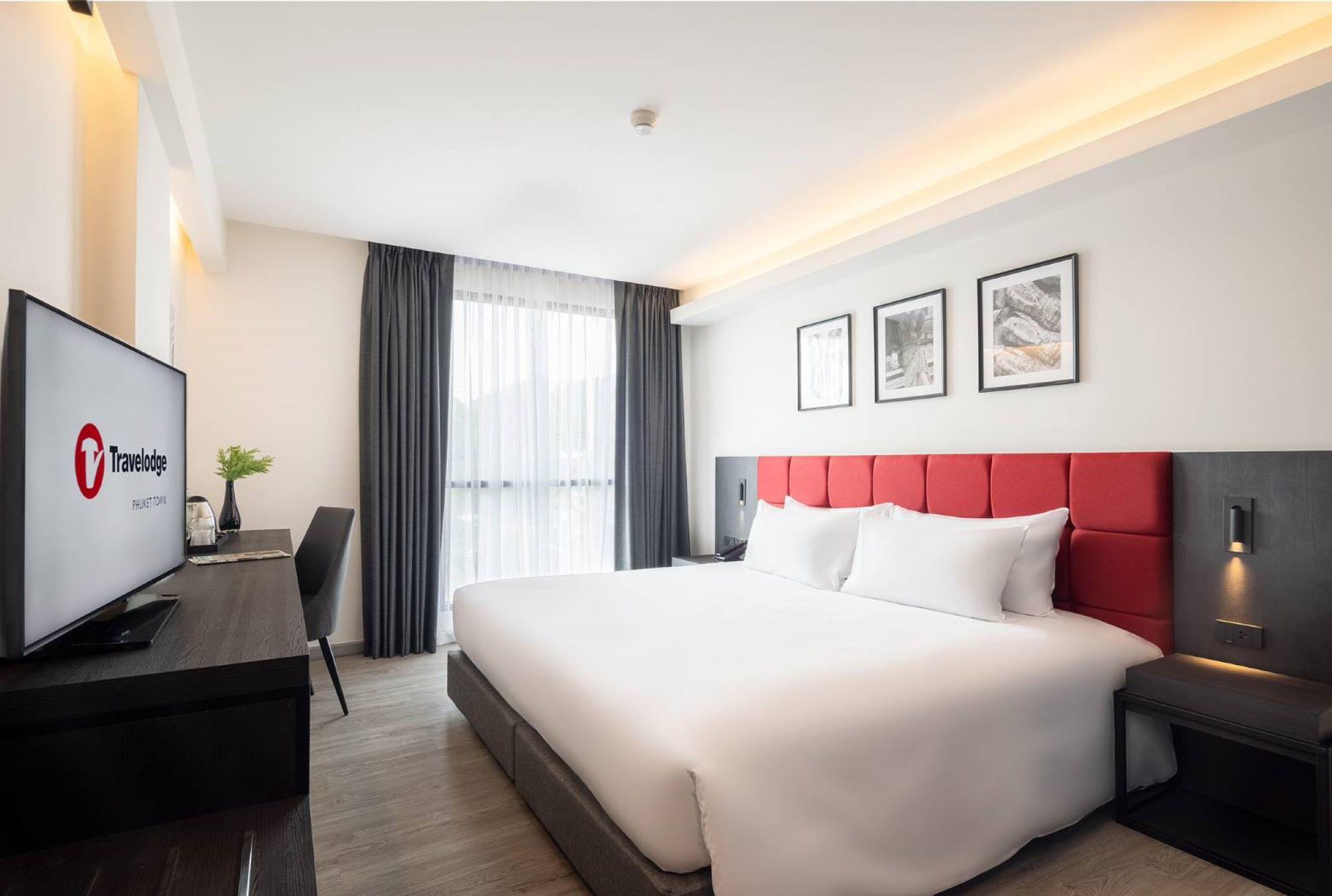 Travelodge Phuket Town Екстер'єр фото