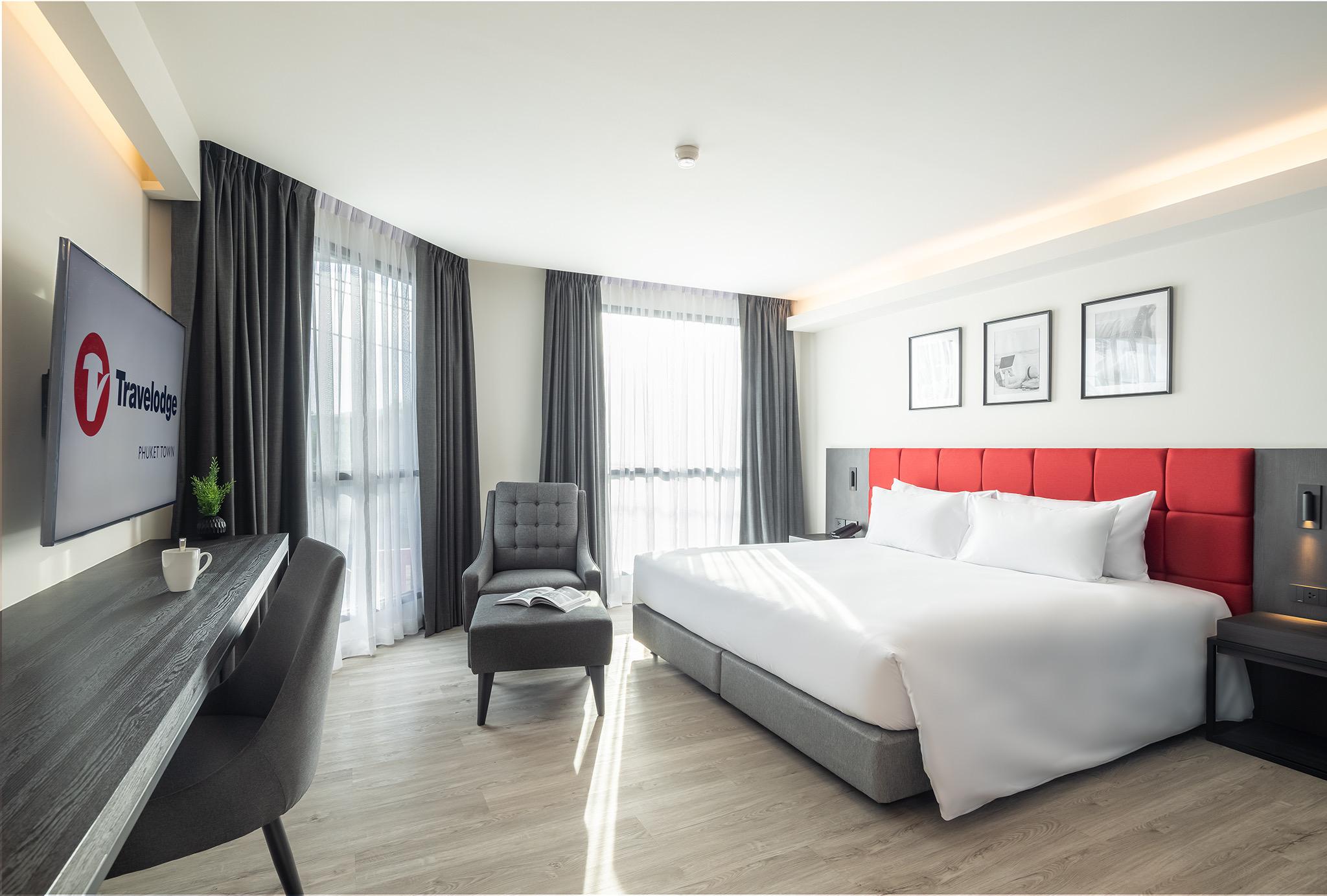 Travelodge Phuket Town Екстер'єр фото