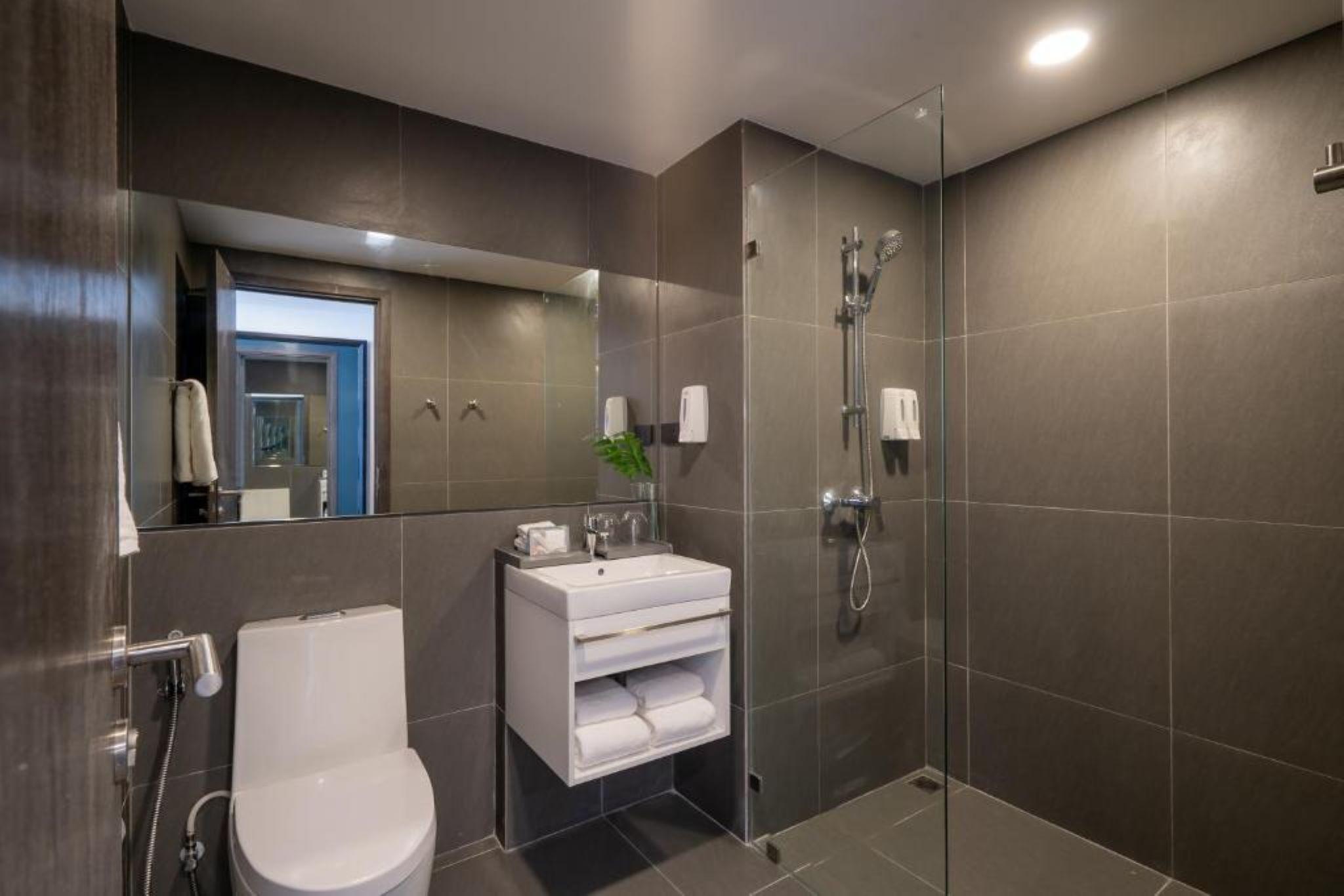Travelodge Phuket Town Екстер'єр фото
