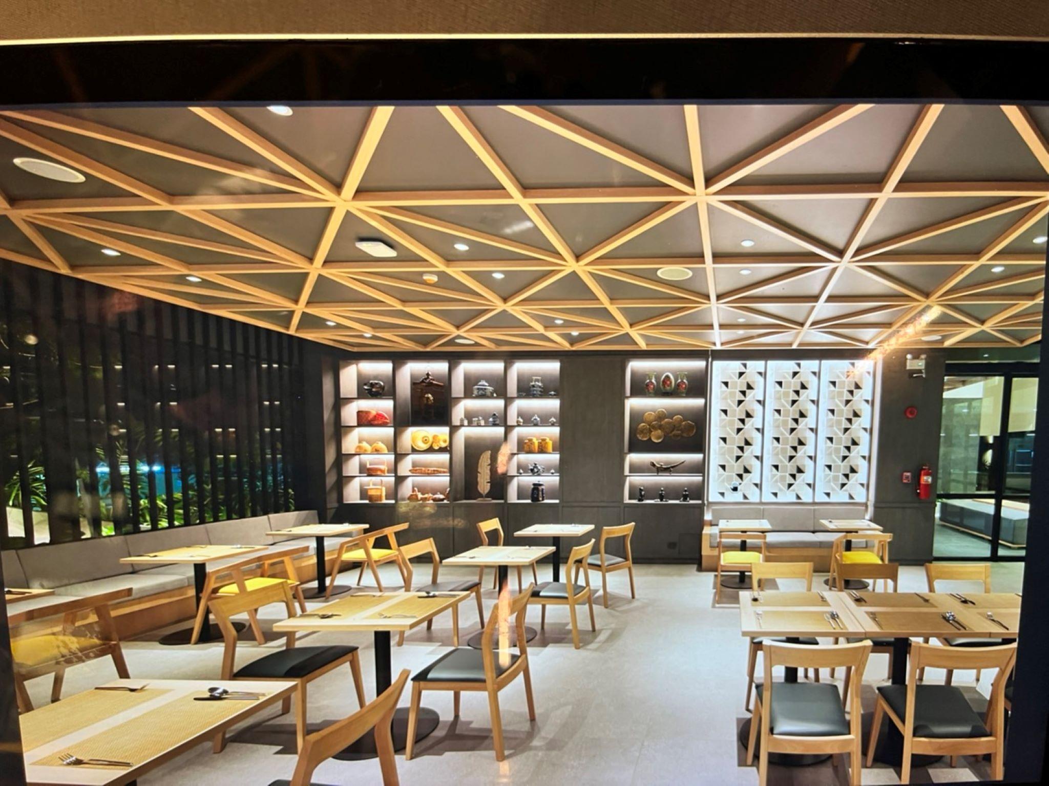 Travelodge Phuket Town Екстер'єр фото