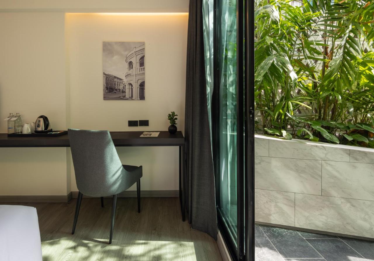 Travelodge Phuket Town Екстер'єр фото